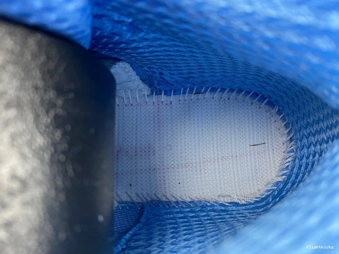 UNC 5 Air Jordan DV1310-401 0902